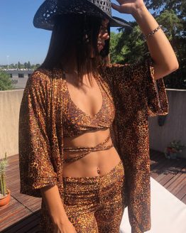 kimonos-haciendo-juego-con-mallas-aniss-dynamic-01 kimonos-haciendo-juego-con-mallas-aniss-dynamic-01